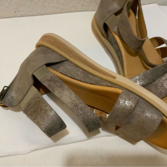 Garnet Hill Luna Sport Sandals Women 40 US 9 NWOB $169 Zip Closure Wedge - Picture 7 of 12